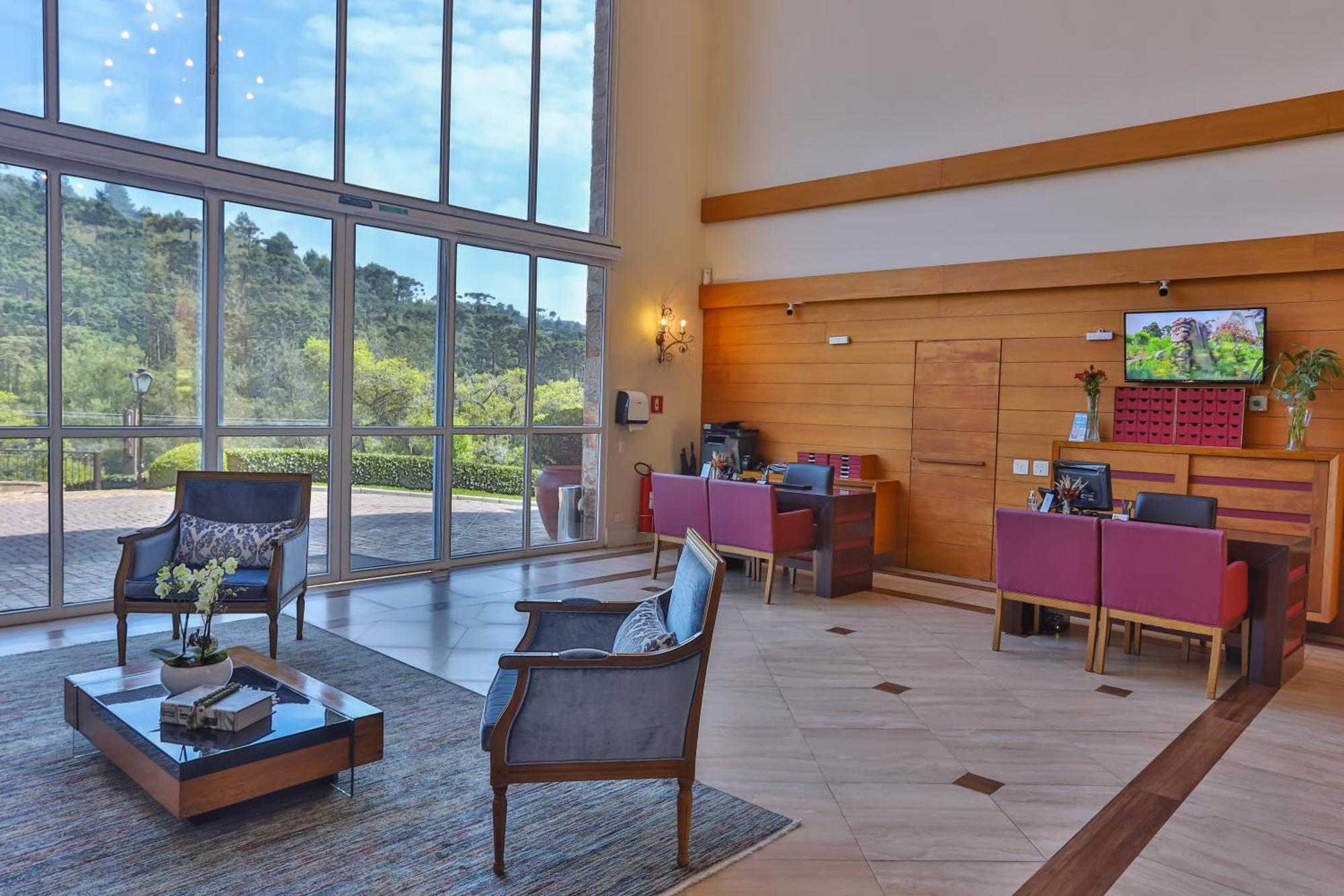 Carballo Hotel & Spa Campos do Jordao Luaran gambar